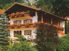 Ferienwohnungen am Hausberg